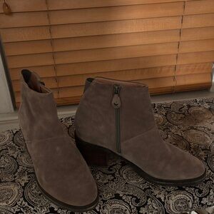 Gentle Souls Brown Ankle Booties